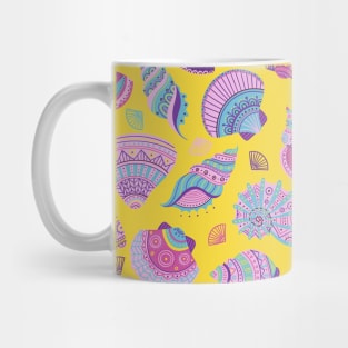 Colorful sea shells pattern Mug